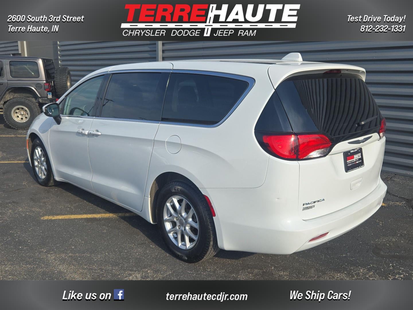2017 Chrysler Pacifica Touring