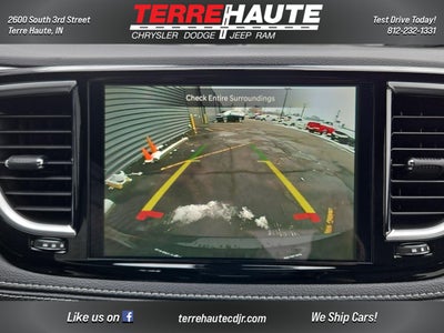 2026 Chrysler Pacifica Limited