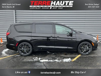 2026 Chrysler Pacifica Limited