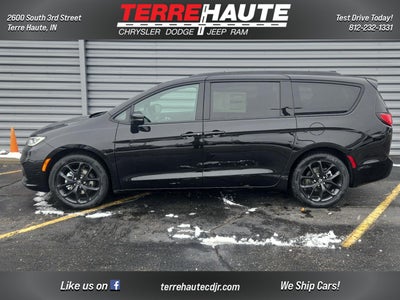 2026 Chrysler Pacifica Limited