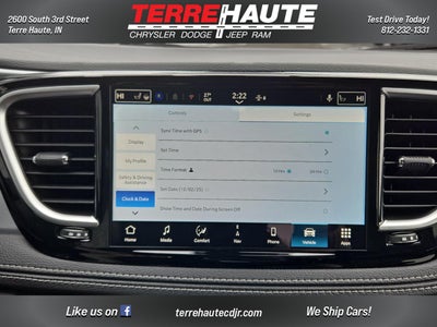 2026 Chrysler Pacifica Limited