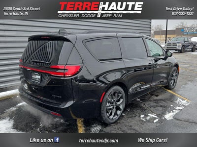 2026 Chrysler Pacifica Limited