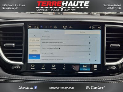 2026 Chrysler Pacifica Limited