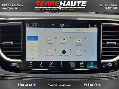 2026 Chrysler Pacifica Limited