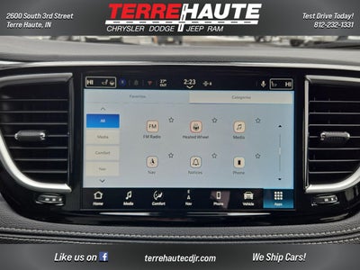 2026 Chrysler Pacifica Limited