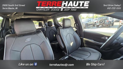 2027 Chrysler Pacifica Limited