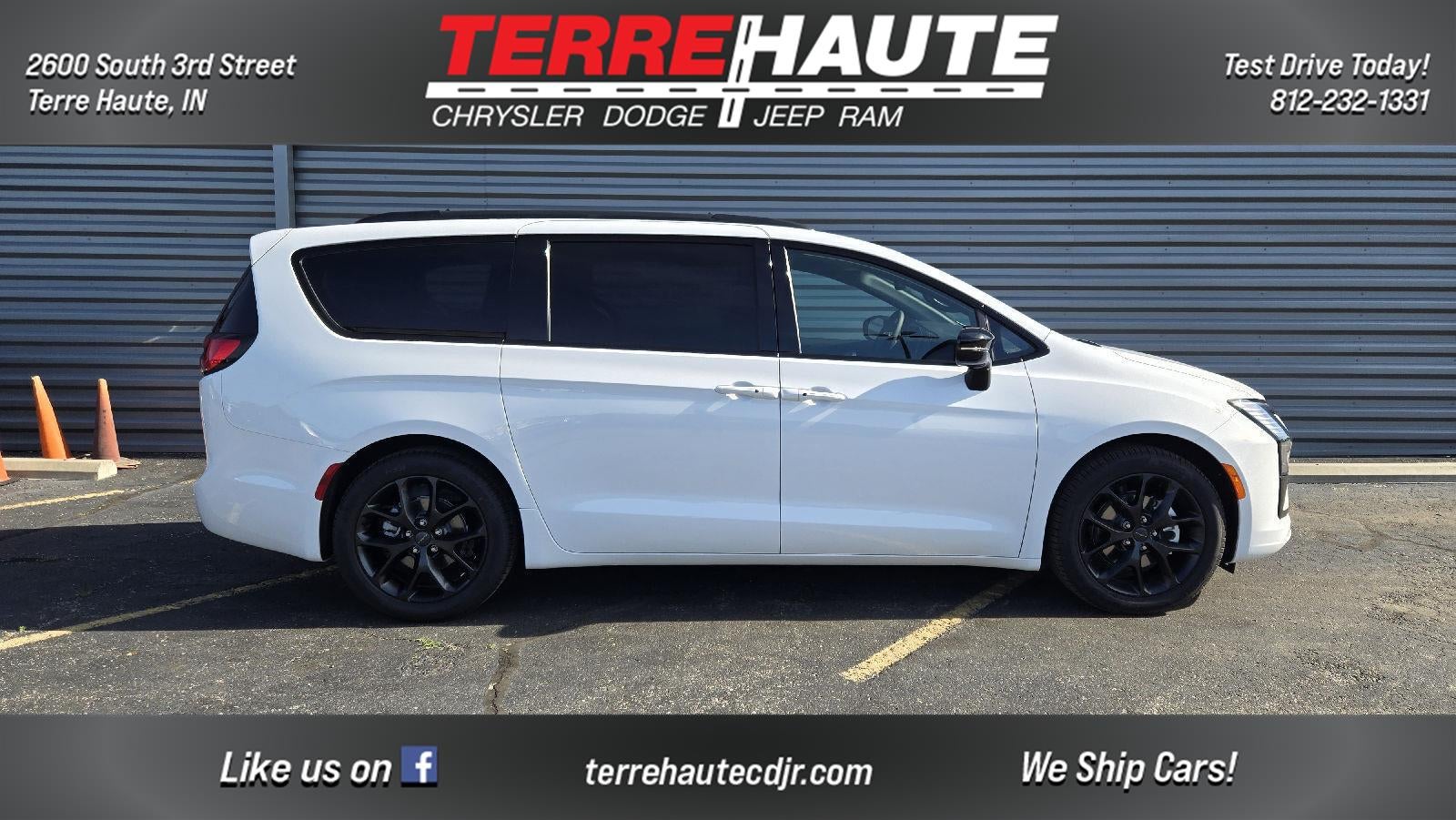 2027 Chrysler Pacifica Limited