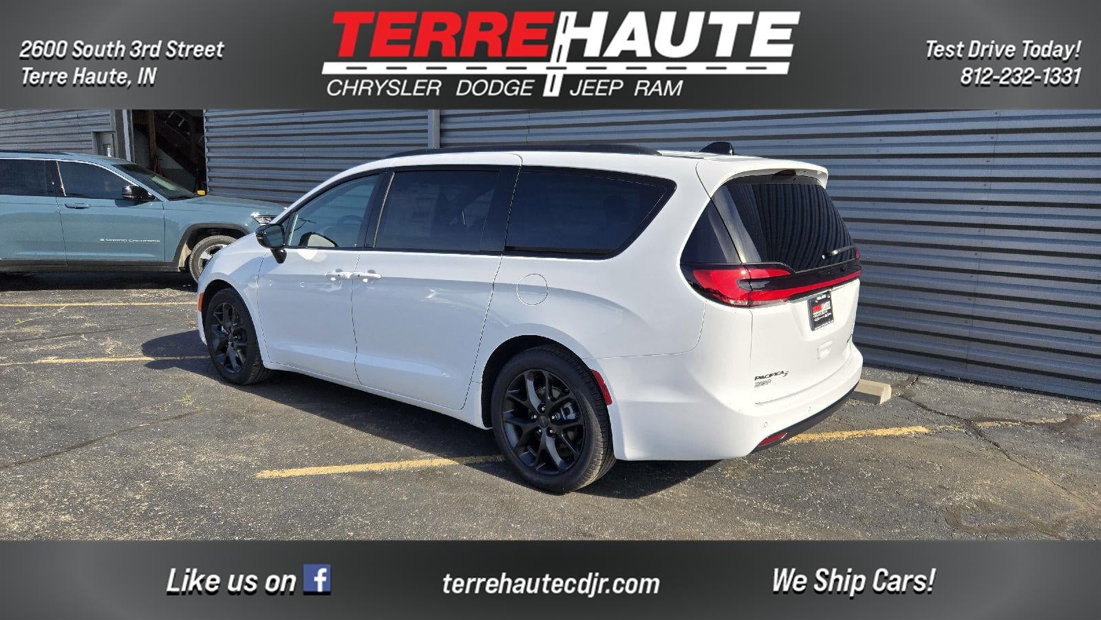 2027 Chrysler Pacifica Limited