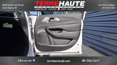 2027 Chrysler Pacifica Limited