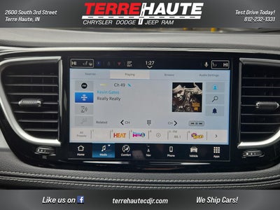 2026 Chrysler Pacifica Limited