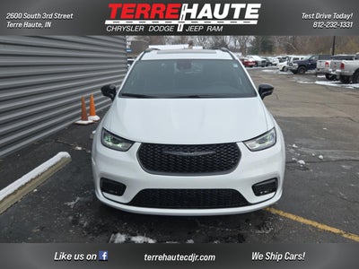 2026 Chrysler Pacifica Limited