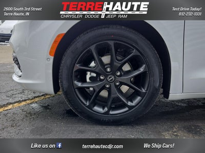 2026 Chrysler Pacifica Limited