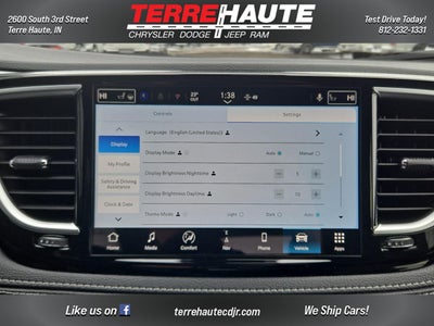 2026 Chrysler Pacifica Limited