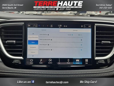 2026 Chrysler Pacifica Limited