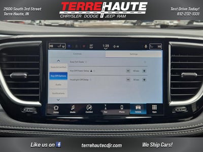 2026 Chrysler Pacifica Limited