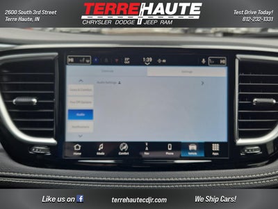 2026 Chrysler Pacifica Limited