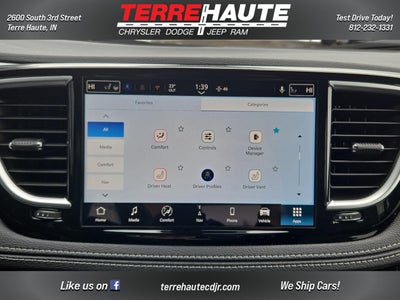 2026 Chrysler Pacifica Limited