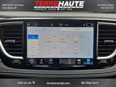 2026 Chrysler Pacifica Limited