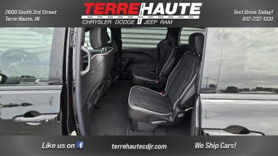 2027 Chrysler Pacifica Limited