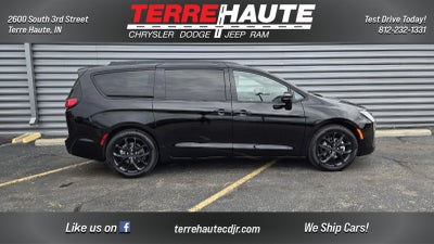 2027 Chrysler Pacifica Limited