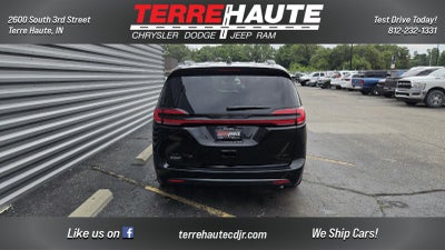 2027 Chrysler Pacifica Limited