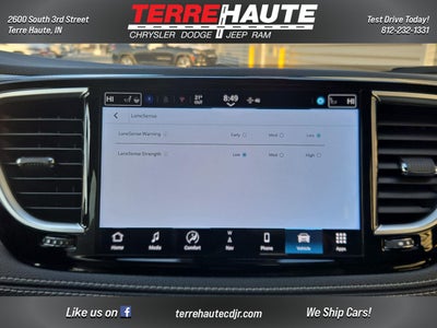 2026 Chrysler Pacifica Limited