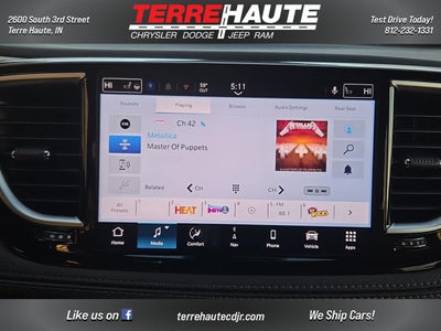 2026 Chrysler Pacifica Pinnacle