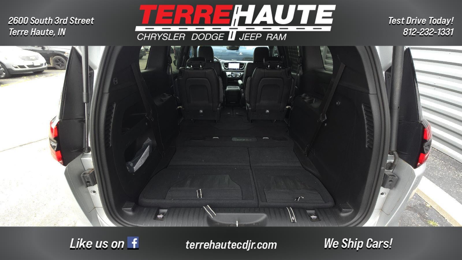 2024 Chrysler Pacifica Touring L