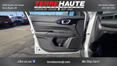 2026 Jeep Compass Latitude Altitude