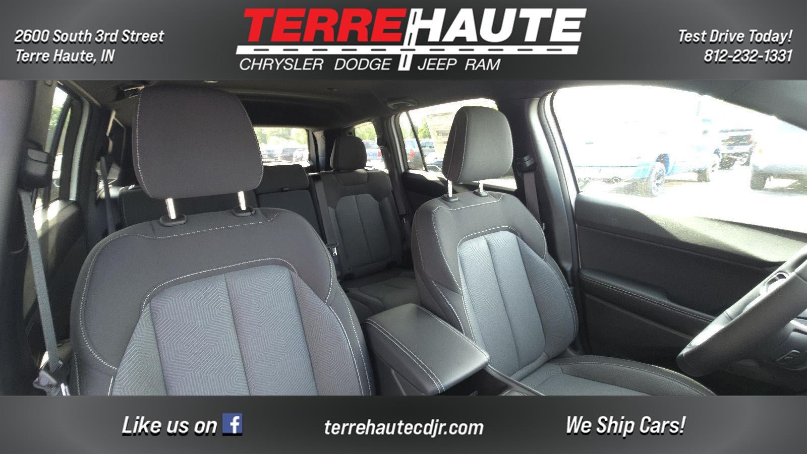 2026 Jeep Cherokee Laredo