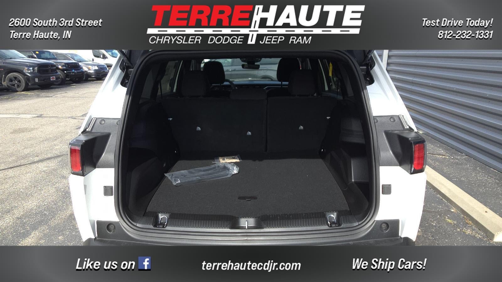 2026 Jeep Cherokee Laredo