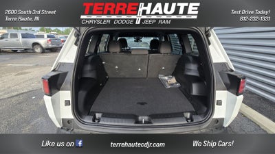 2026 Jeep Cherokee Laredo
