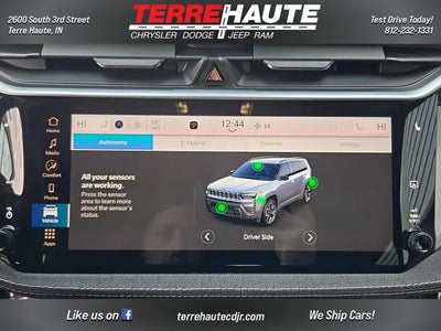2026 Jeep Cherokee Laredo