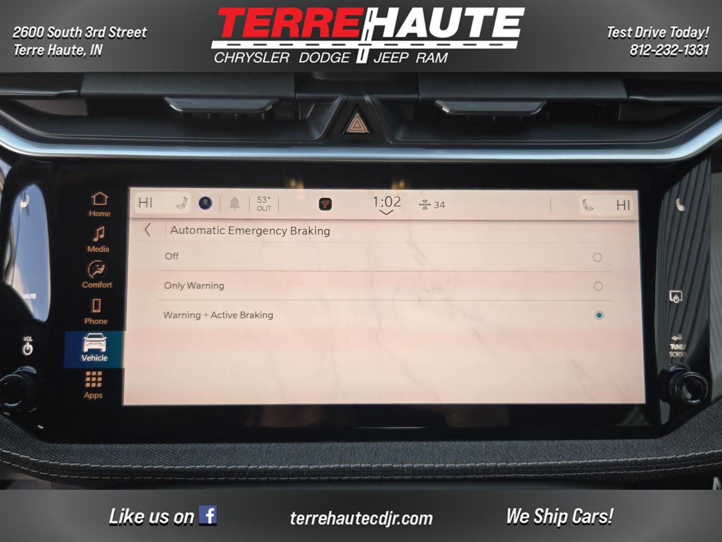 2026 Jeep Cherokee Laredo