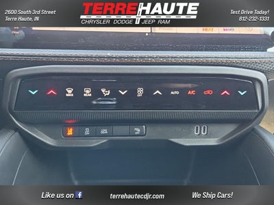 2026 Jeep Cherokee Overland