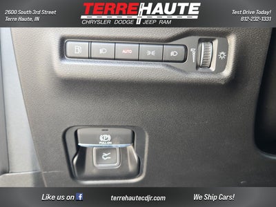 2026 Jeep Cherokee Overland