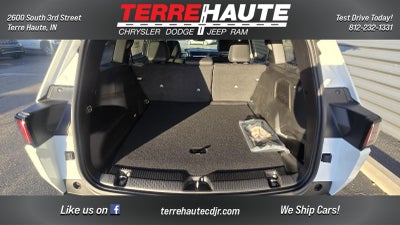 2026 Jeep Cherokee Overland