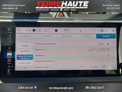 2026 Jeep Cherokee Overland