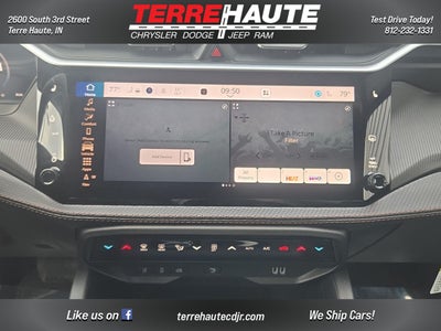 2026 Jeep Cherokee Overland