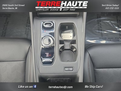 2026 Jeep Cherokee Overland