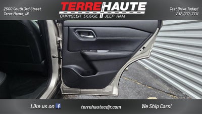 2025 Nissan Rogue Platinum