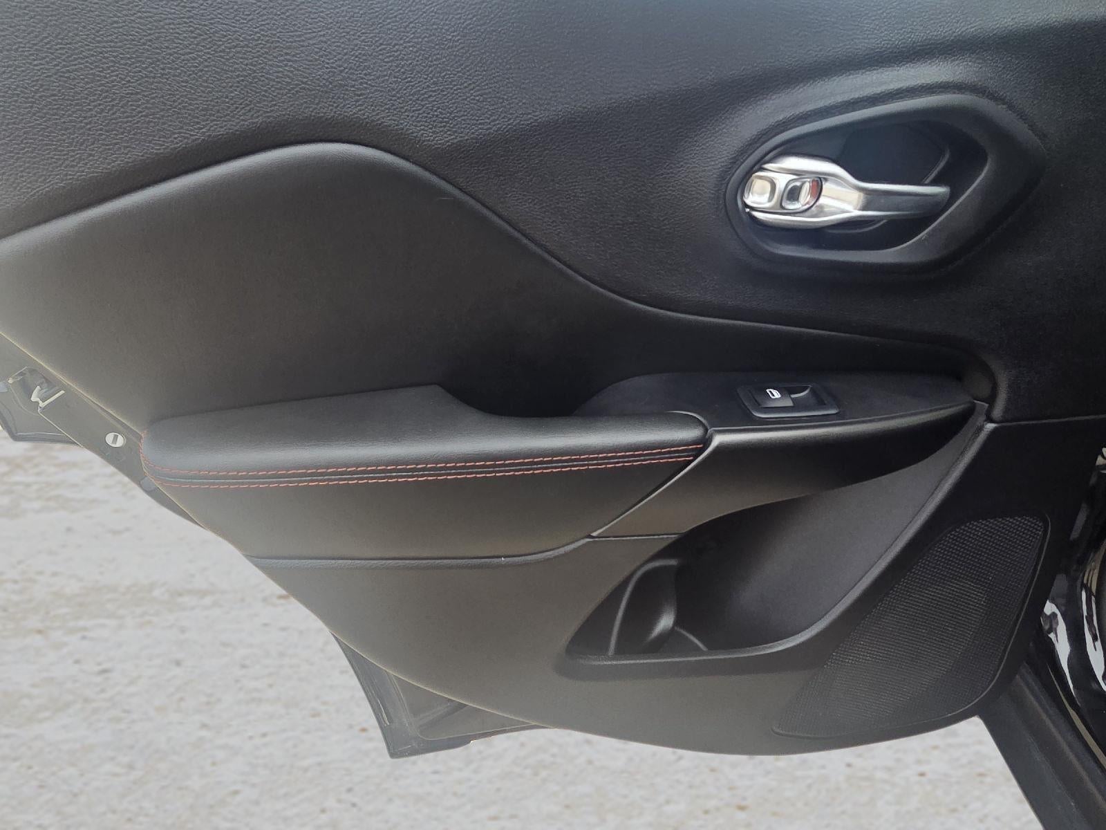 2019 Jeep Cherokee Trailhawk Elite