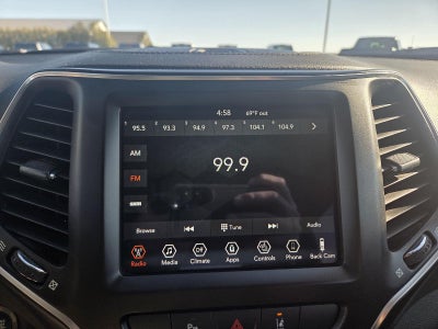 2022 Jeep Cherokee Latitude Lux