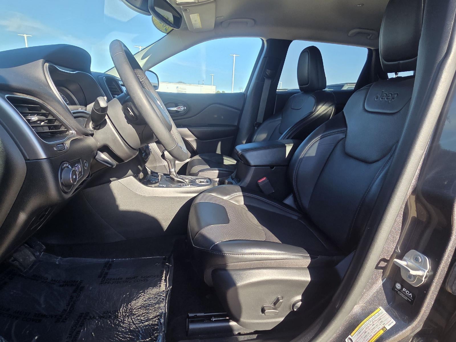 2022 Jeep Cherokee Latitude Lux