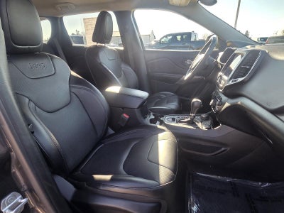 2022 Jeep Cherokee Latitude Lux