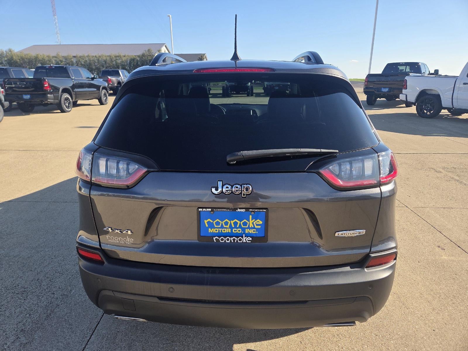 2022 Jeep Cherokee Latitude Lux