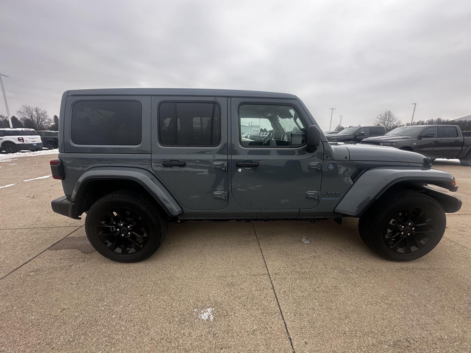 2025 Jeep Wrangler 4xe Sahara