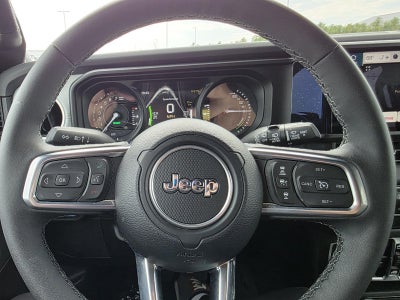 2025 Jeep Wrangler 4xe Sahara