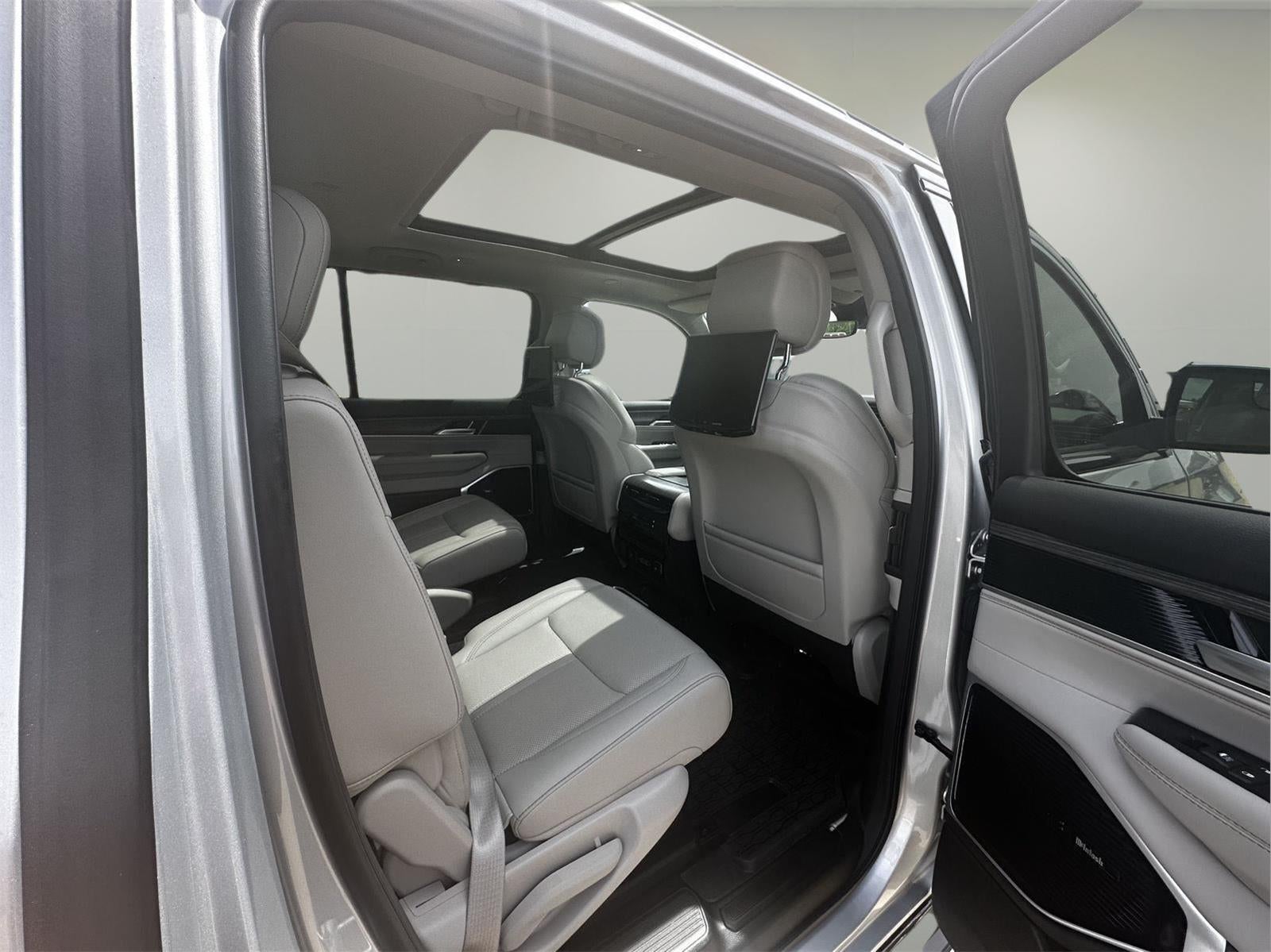 2024 Jeep Wagoneer Series III