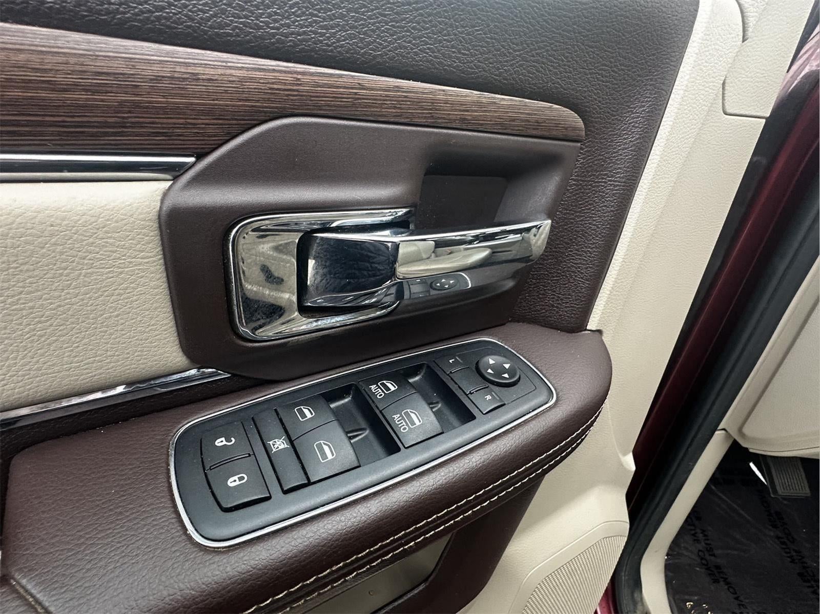 2016 RAM 1500 Laramie